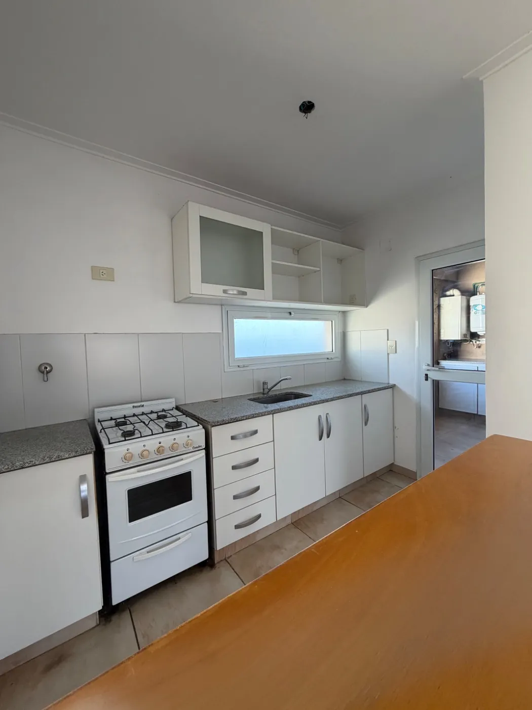 departamento en 25 de Mayo 200, , Tandil en alquiler a ARS 600.000