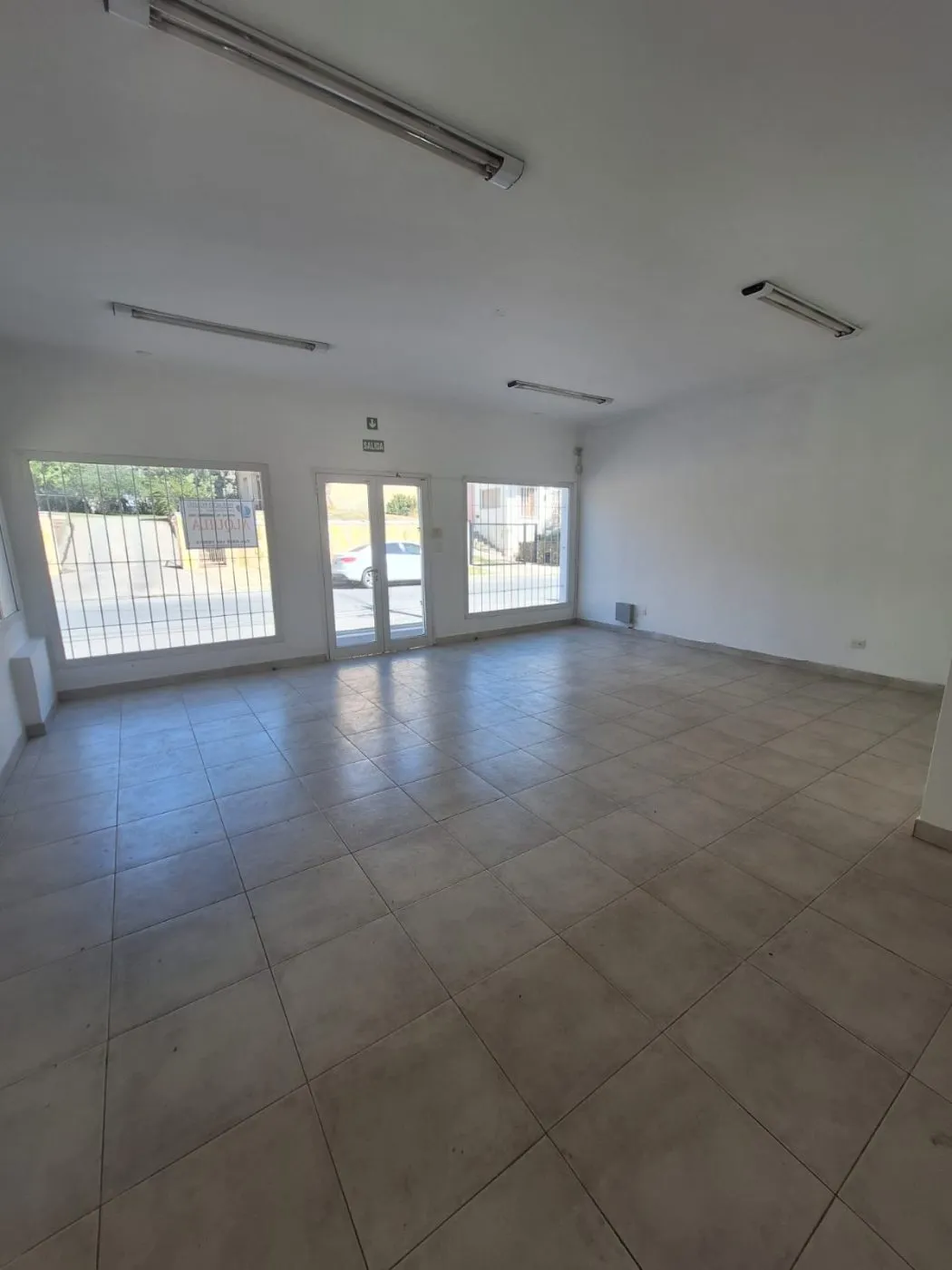 local_comercial en Tierra del fuego 900, , Tandil en alquiler a ARS 550.000