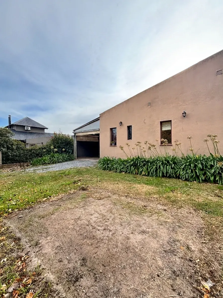 casa en LOS OMBUES 700, , Tandil en venta a USD 190.000