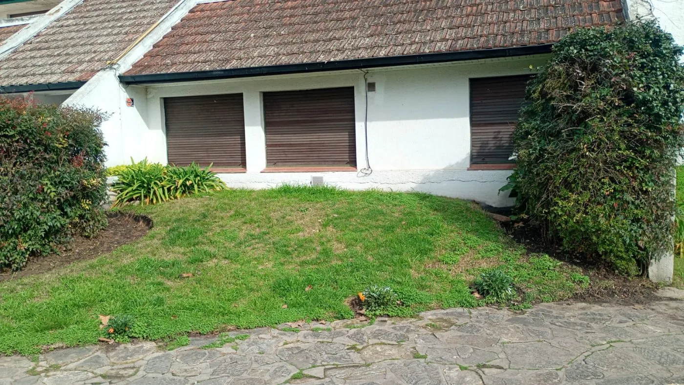casa en AV AVELLANEDA Y AV SANTAMARINA. BARRIO CUCU, , Tandil en alquiler a ARS 950.000