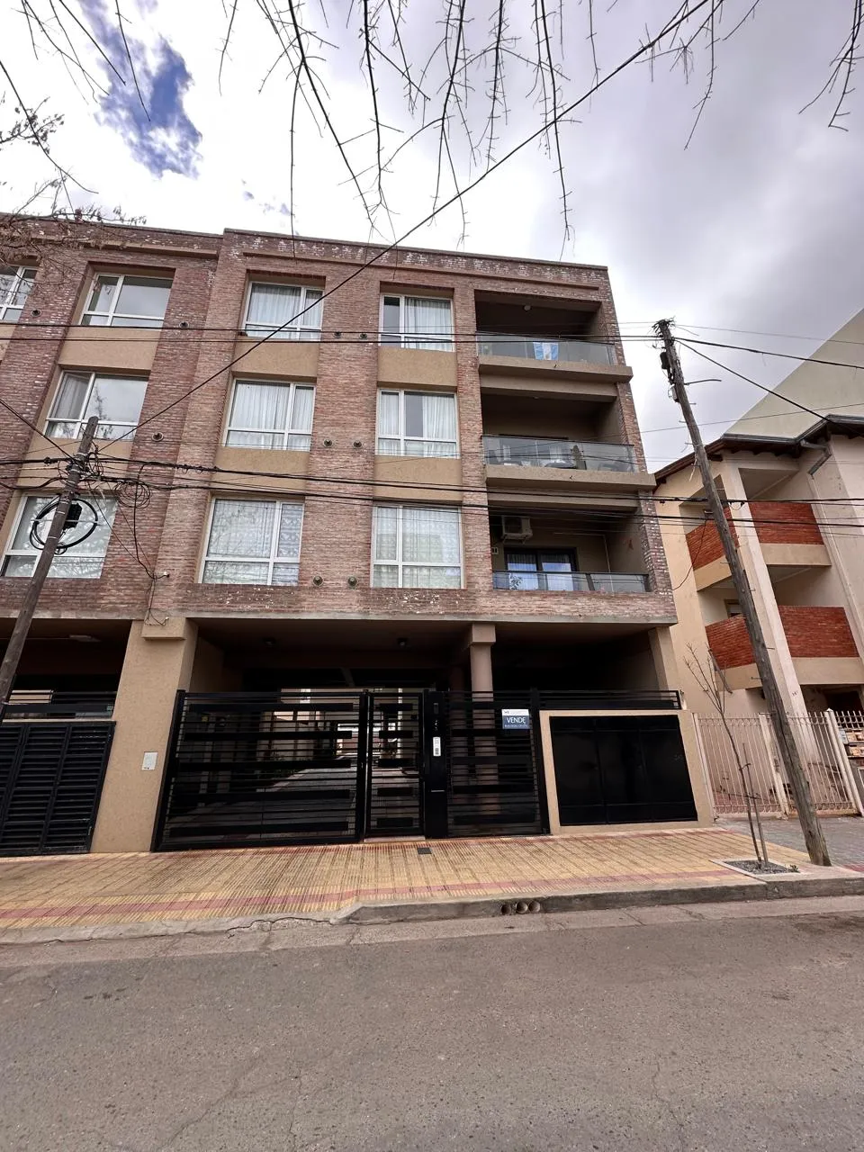 departamento en saavedra 765, , Tandil en venta a USD 125.000