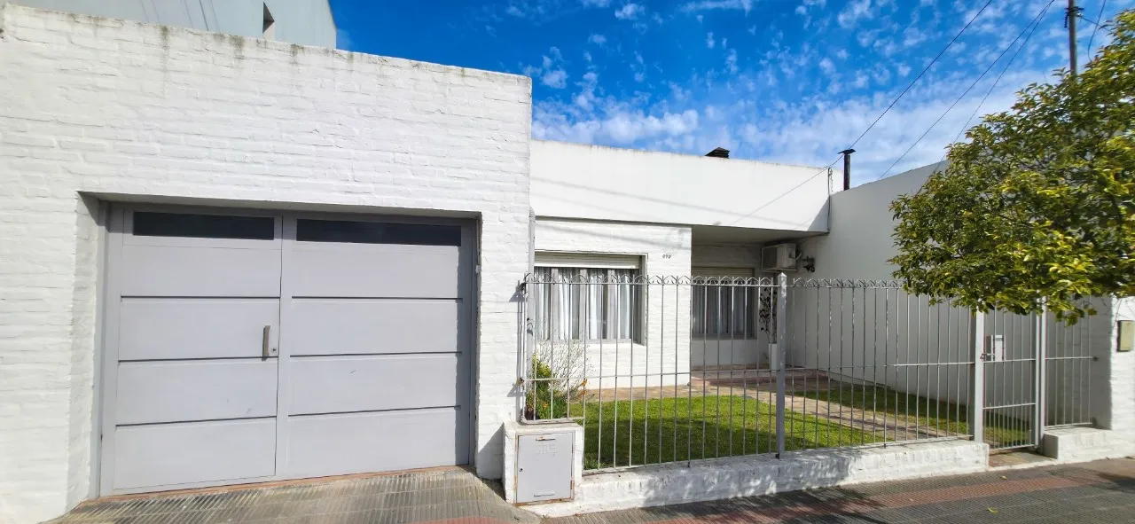 casa en Avenida Falucho 679, , Tandil en venta a USD 180.000